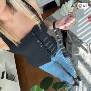 Abercrombie Mara Square-Neck Tailored Buttoned Vest in Black